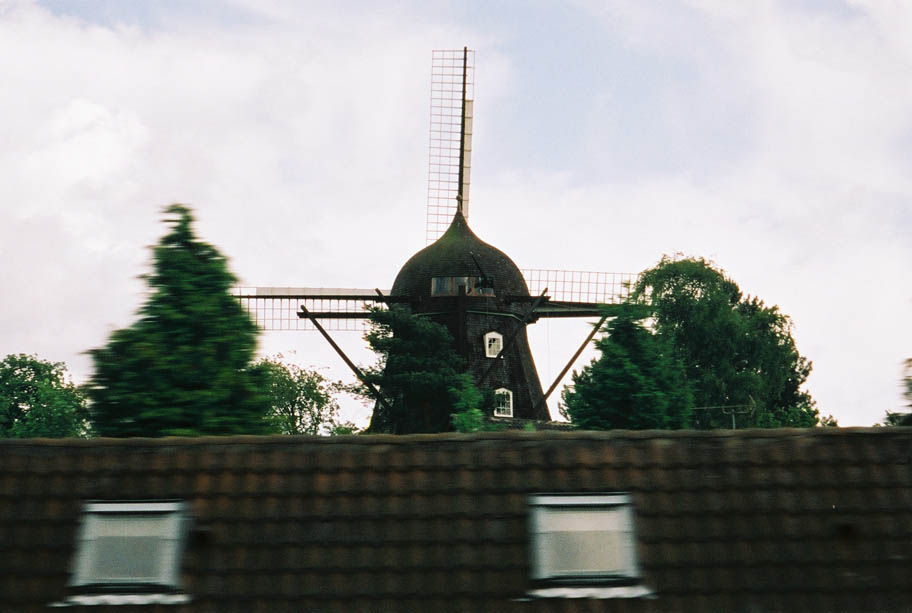 CNV00000098